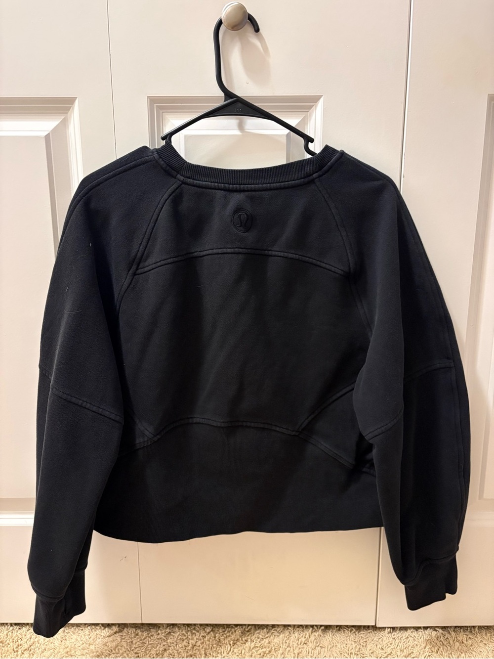 Lululemon Black Crewneck Sweatshirt - Picture 2 of 3